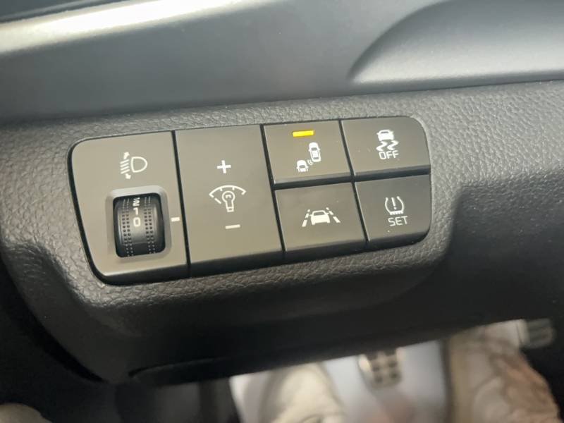 Kia Stonic - Photo 34