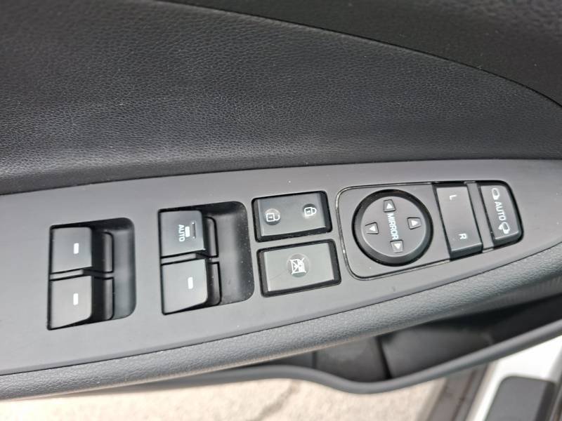 Hyundai Tucson - Photo 14