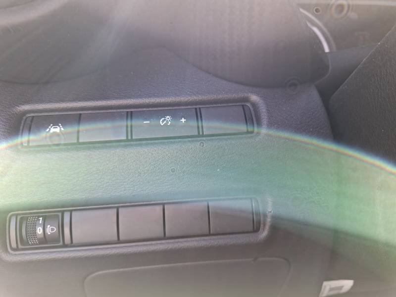 Nissan Juke - Photo 28