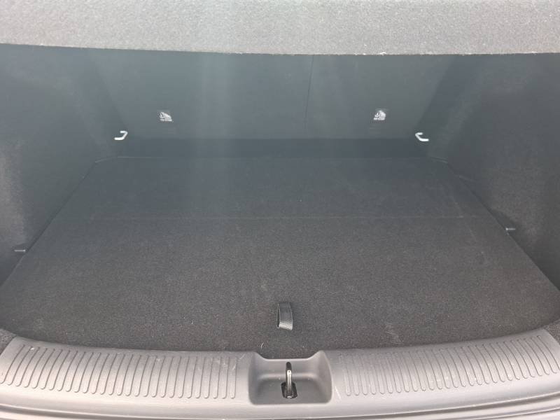 MG ZS - Photo 17