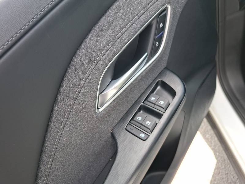 MG ZS - Photo 21