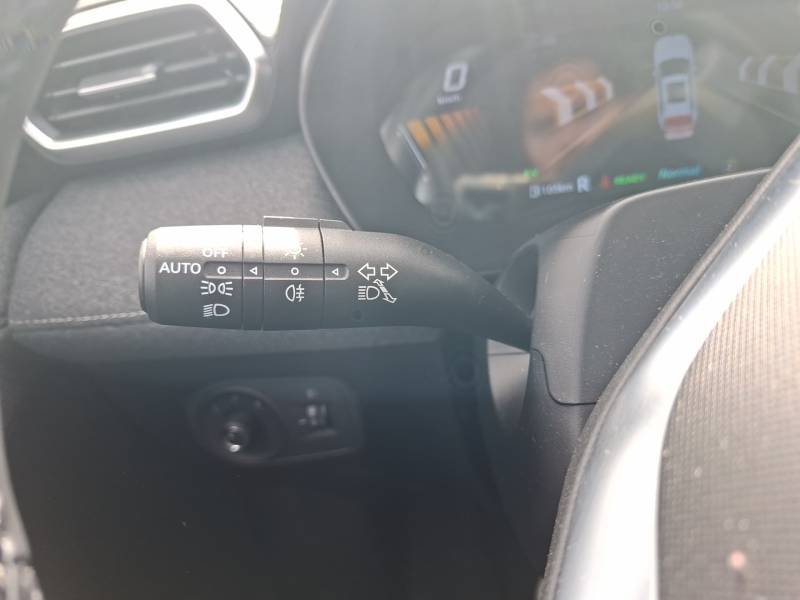 MG ZS - Photo 29