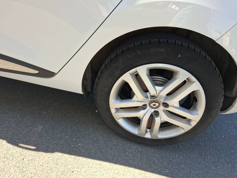 Renault Clio - Photo 17