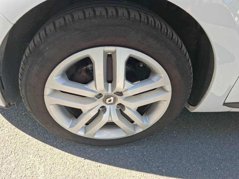 Renault Clio - Photo 18