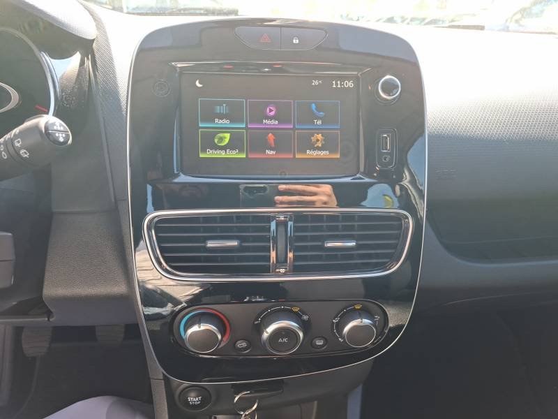 Renault Clio - Photo 26