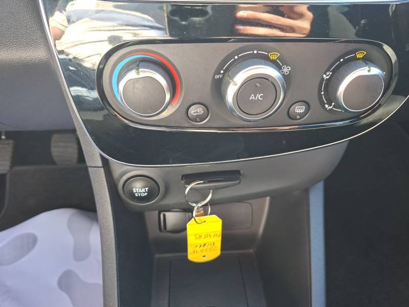 Renault Clio - Photo 27