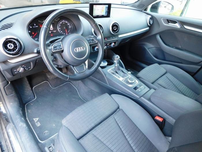 Audi A3 sportback - Photo 12