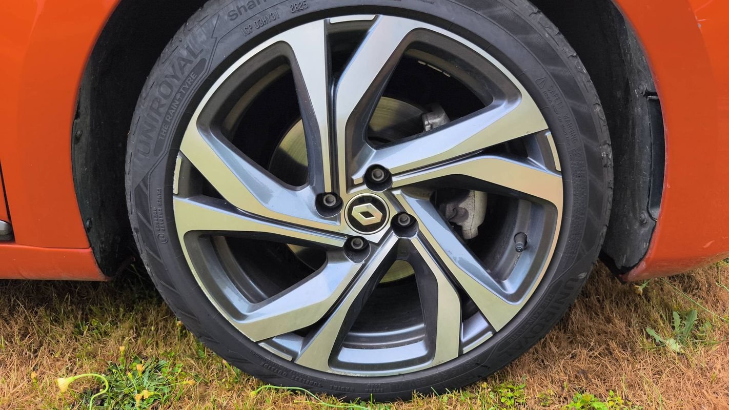 Renault Clio - Photo 17