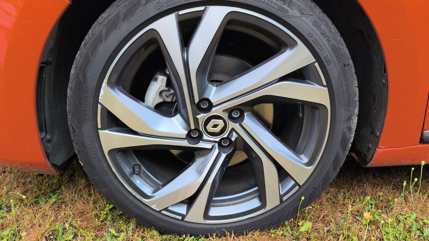 Renault Clio - Photo 18