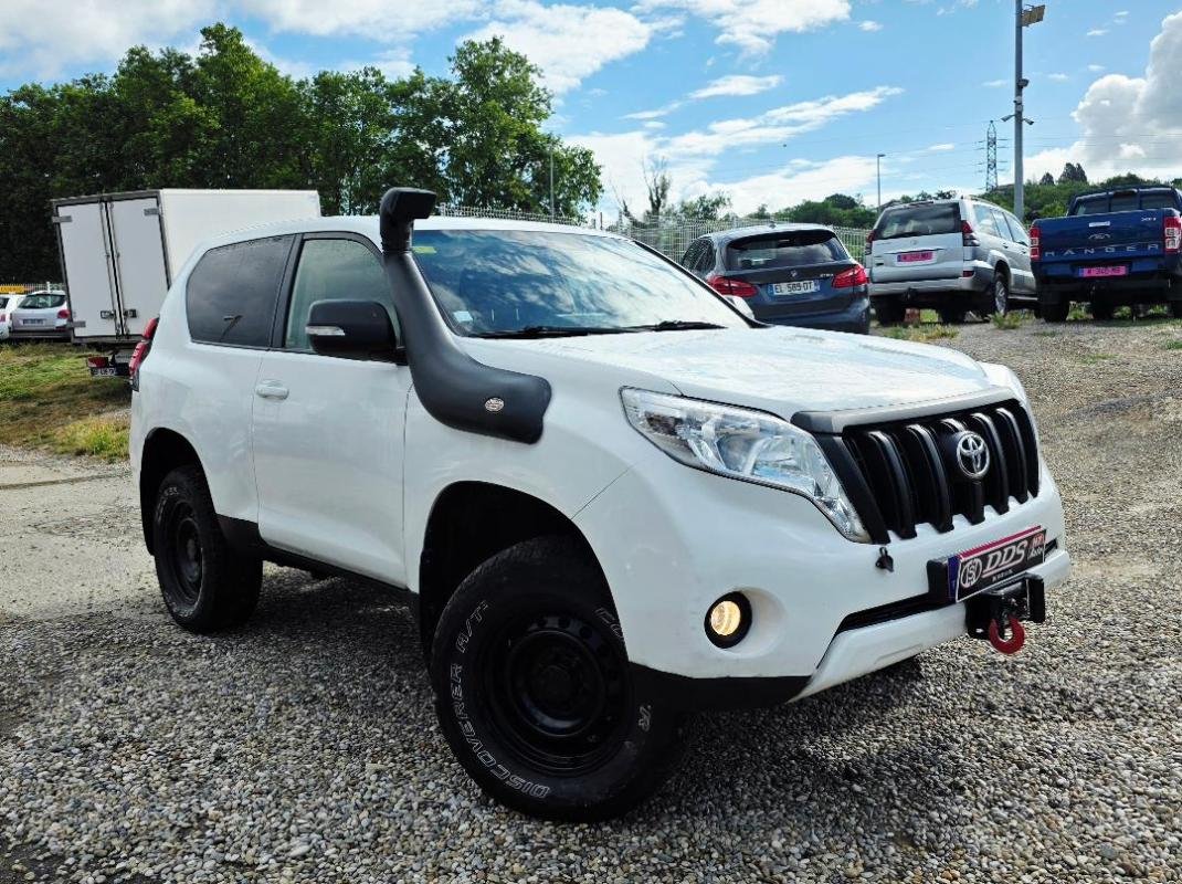 Toyota Land Cruiser - Photo 1