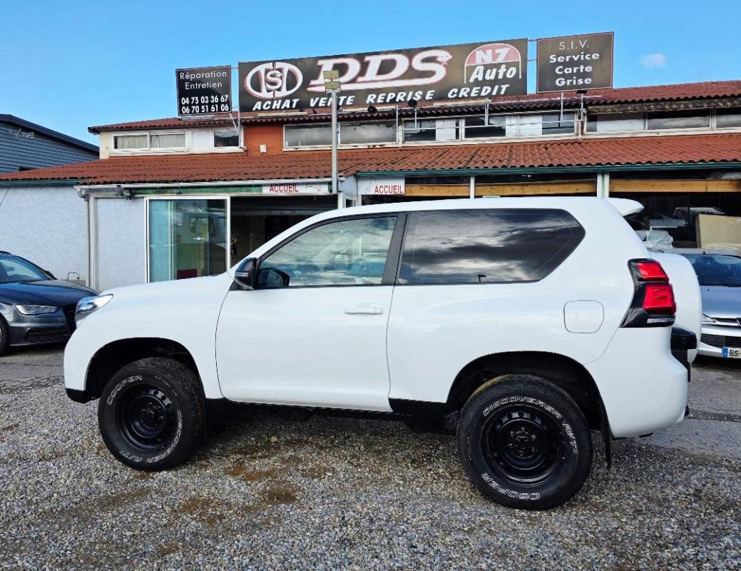 Toyota Land Cruiser - Photo 14