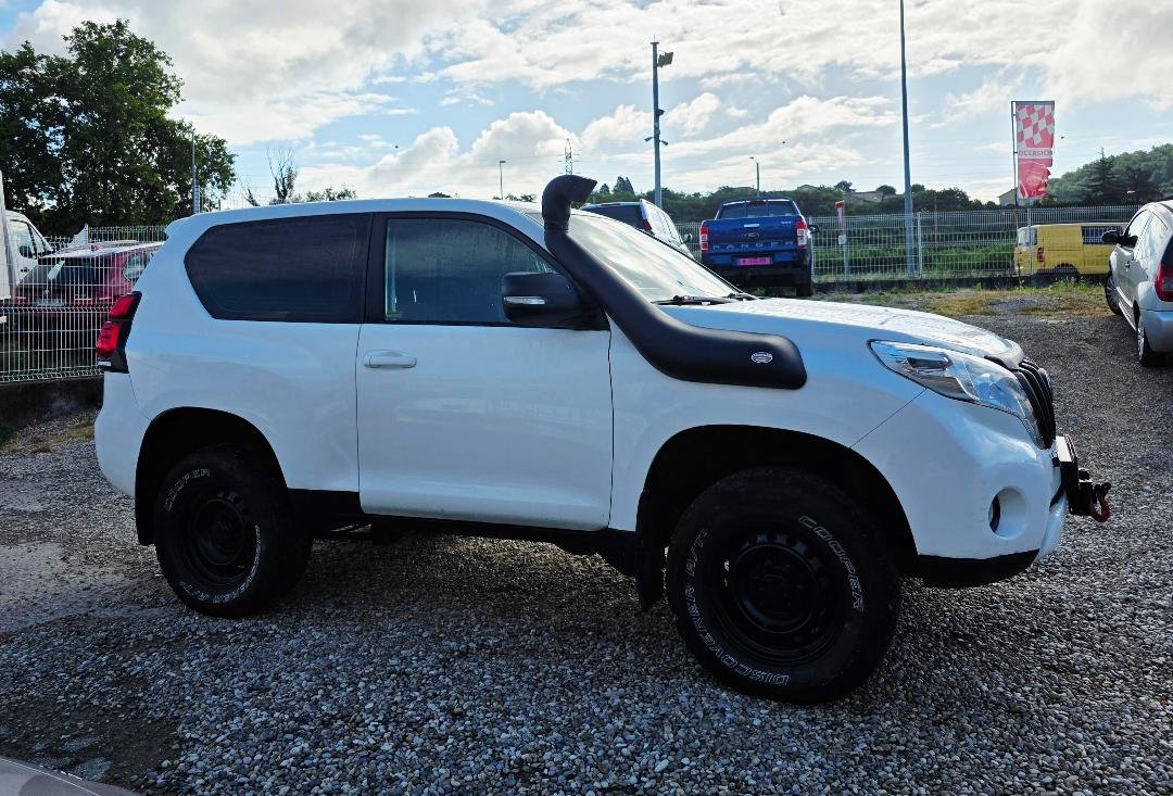 Toyota Land Cruiser - Photo 6