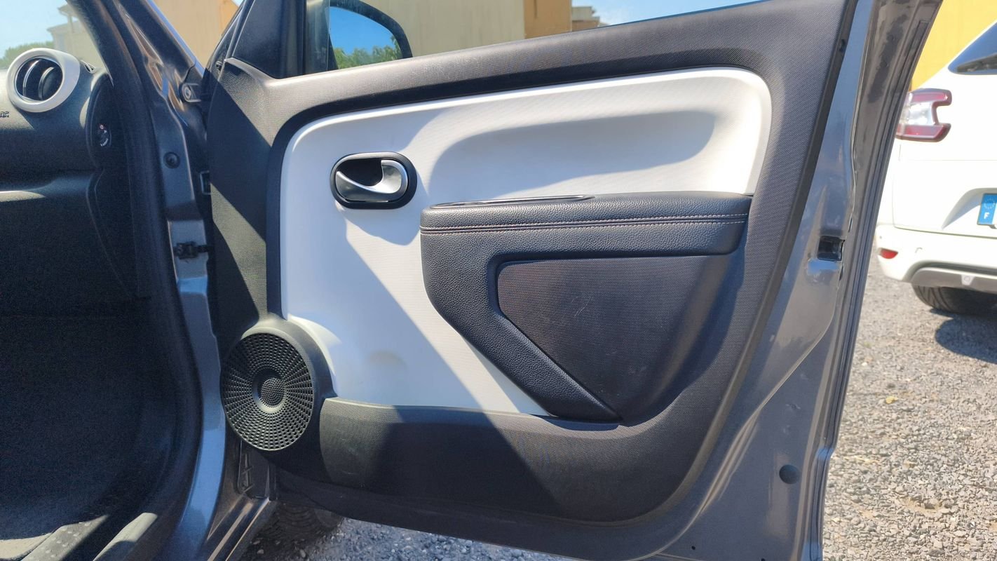 Renault Twingo - Photo 23