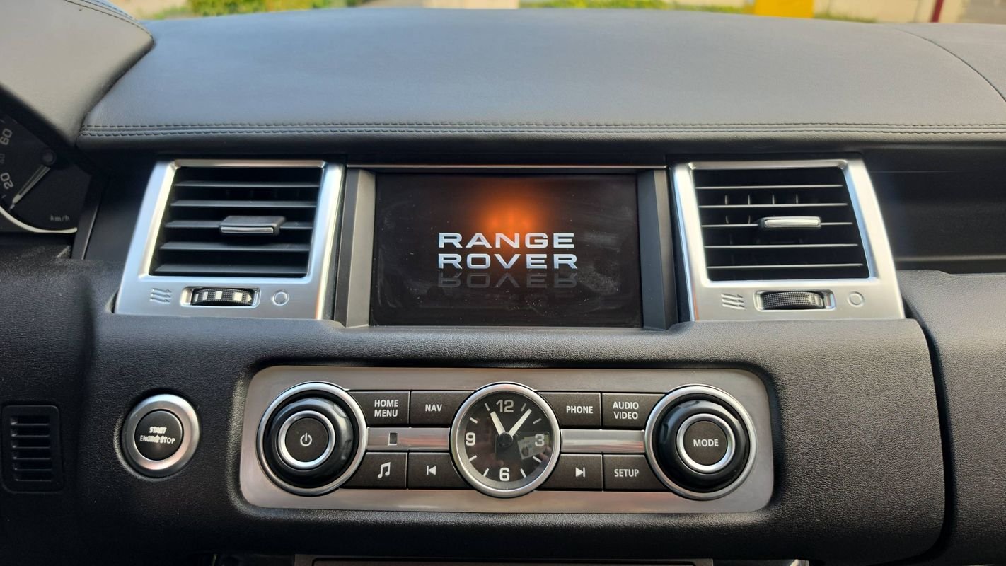 Land Rover Range Rover Sport - Photo 22