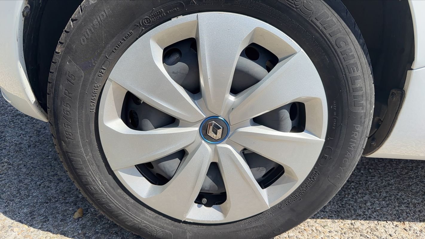Renault Zoe - Photo 16