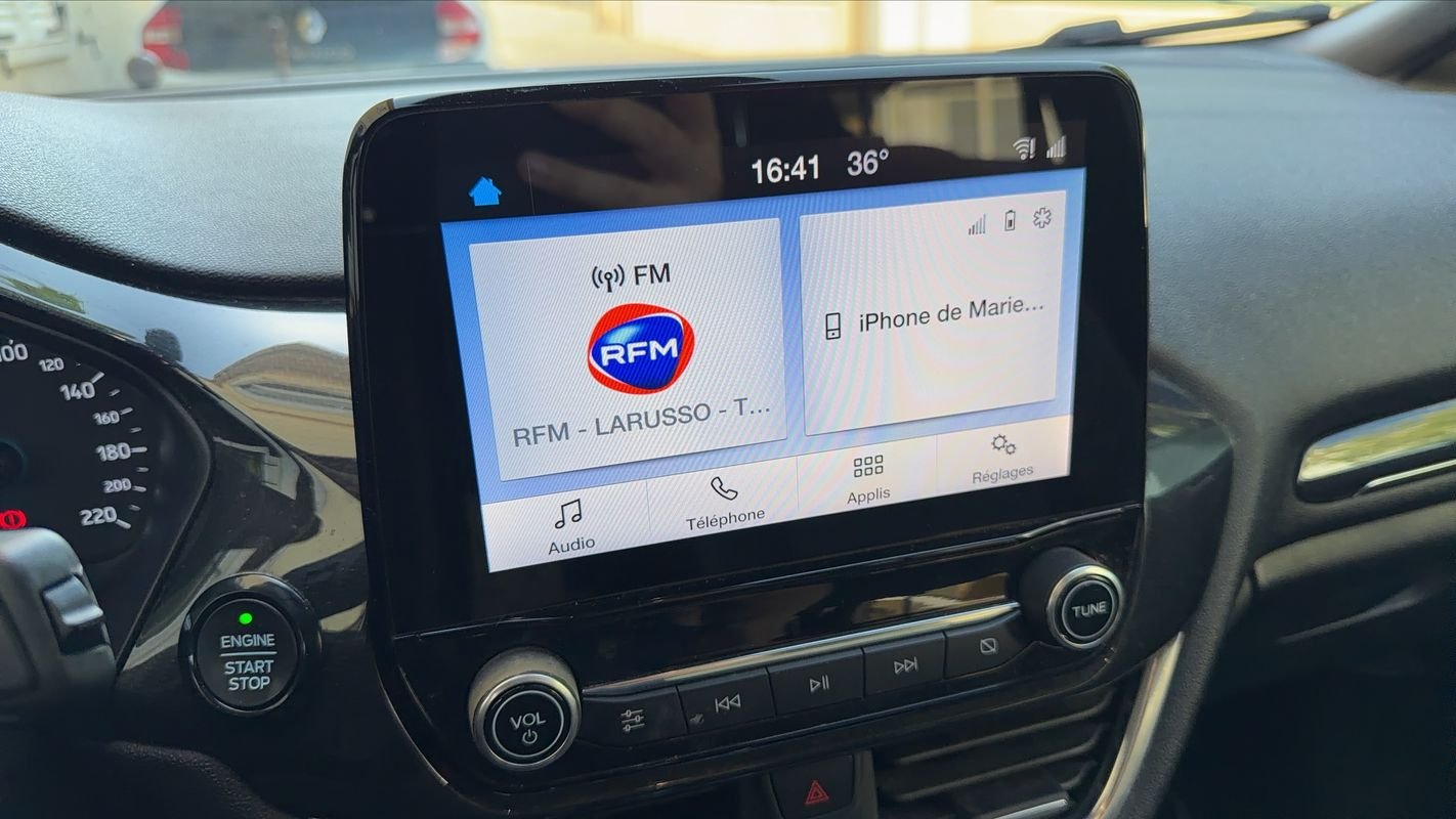Ford Fiesta - Photo 27