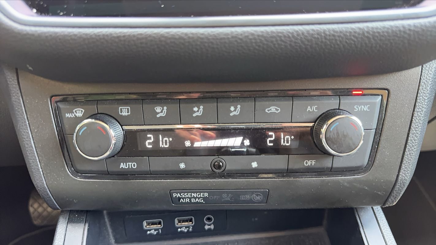 Seat Ibiza - Photo 13