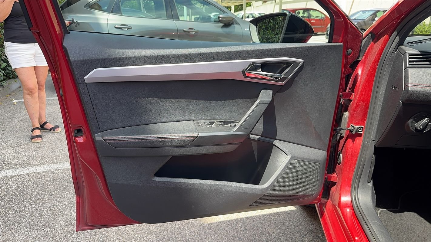 Seat Ibiza - Photo 7