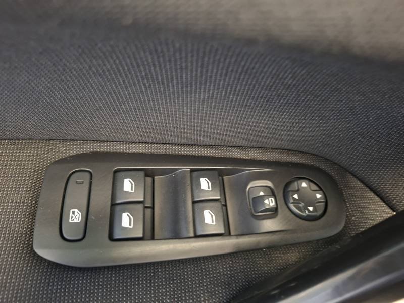 Peugeot 308 - Photo 17