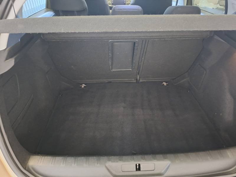 Peugeot 308 - Photo 23