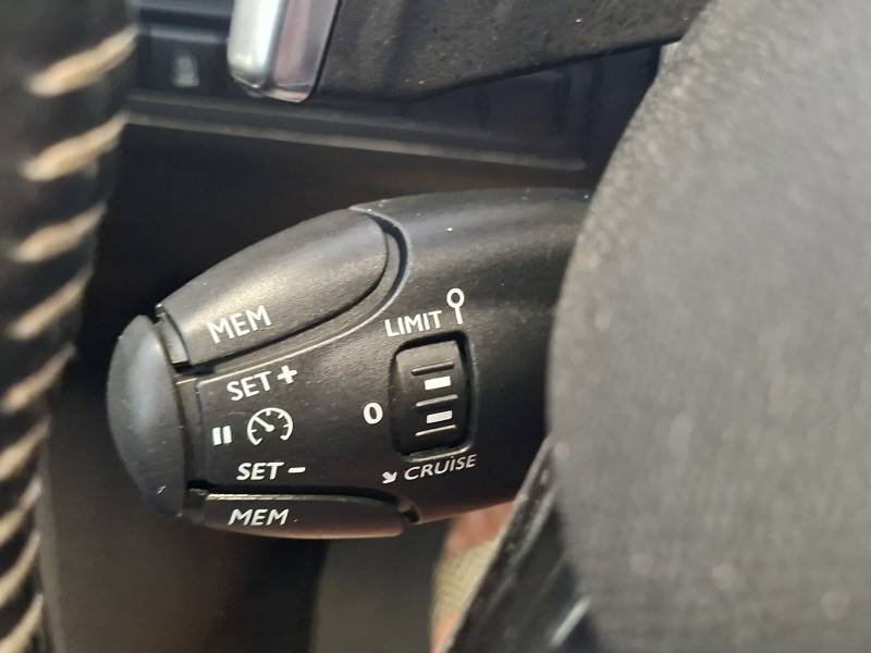 Peugeot 308 - Photo 39