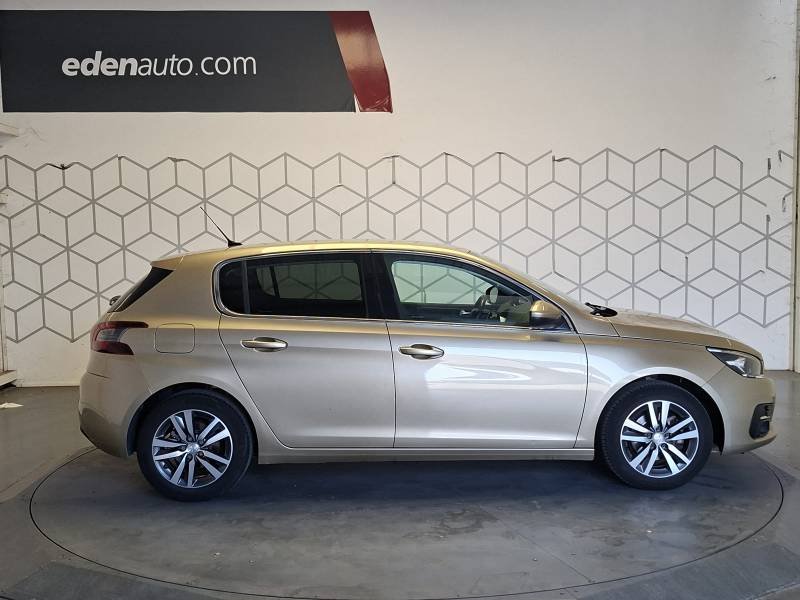 Peugeot 308 - Photo 6