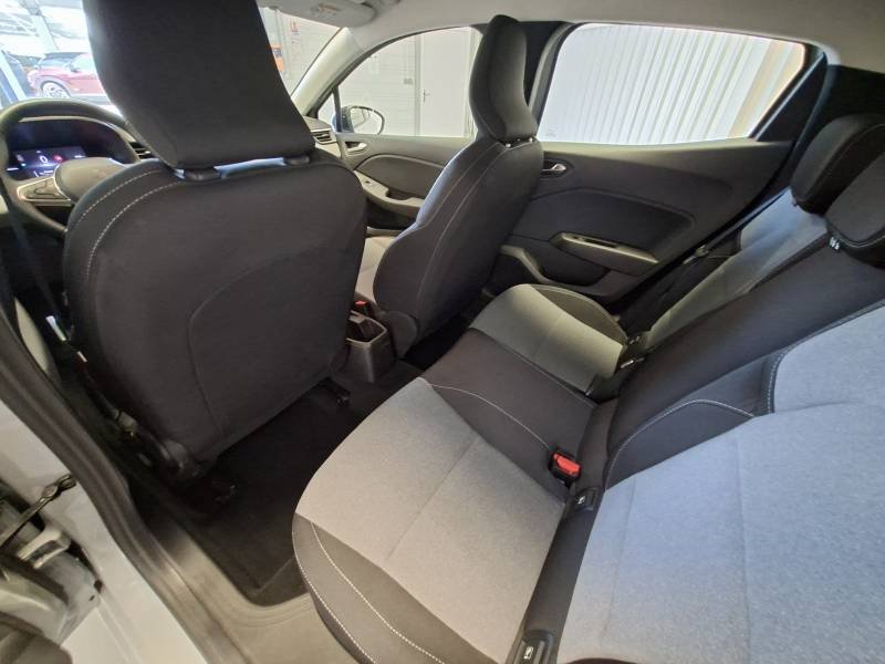 Renault Clio - Photo 19