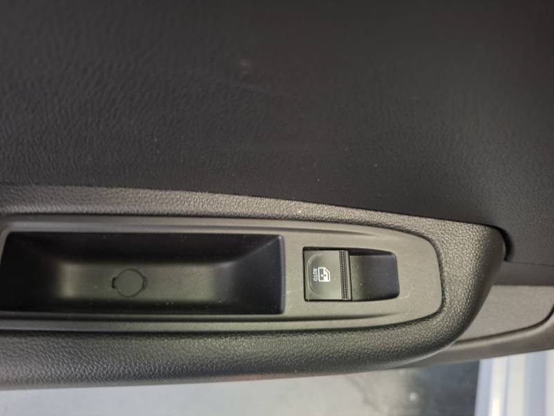 Renault Clio - Photo 22