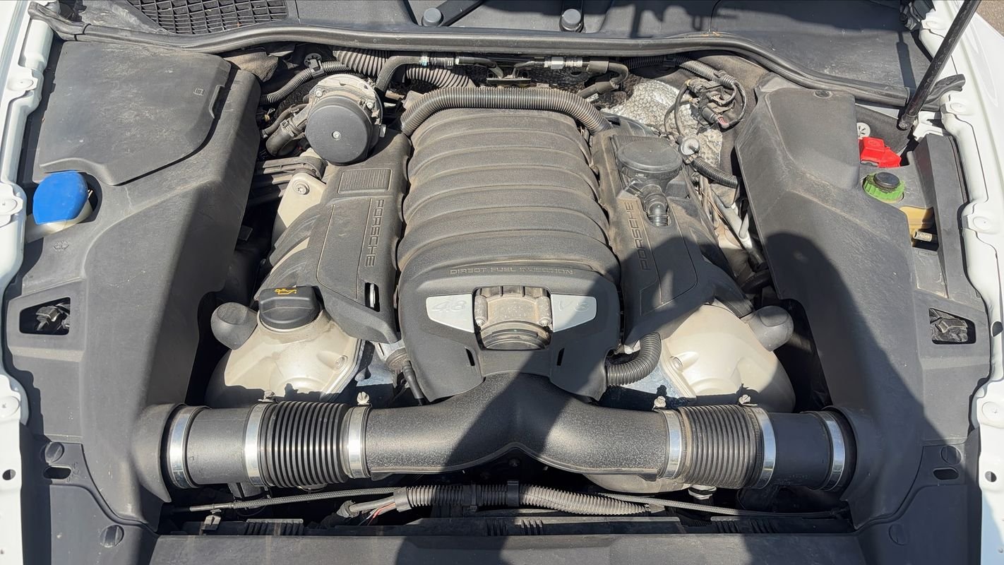 Porsche Cayenne - Photo 15