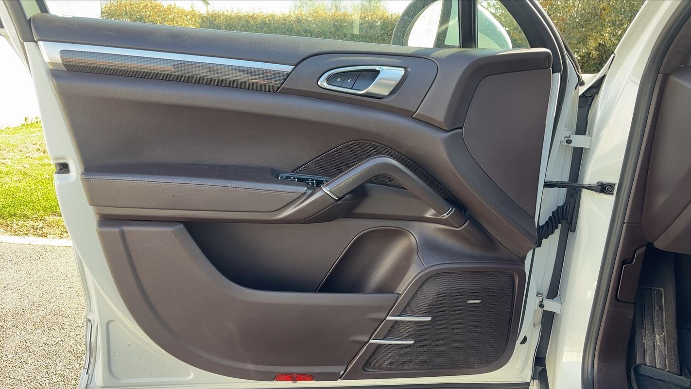 Porsche Cayenne - Photo 7