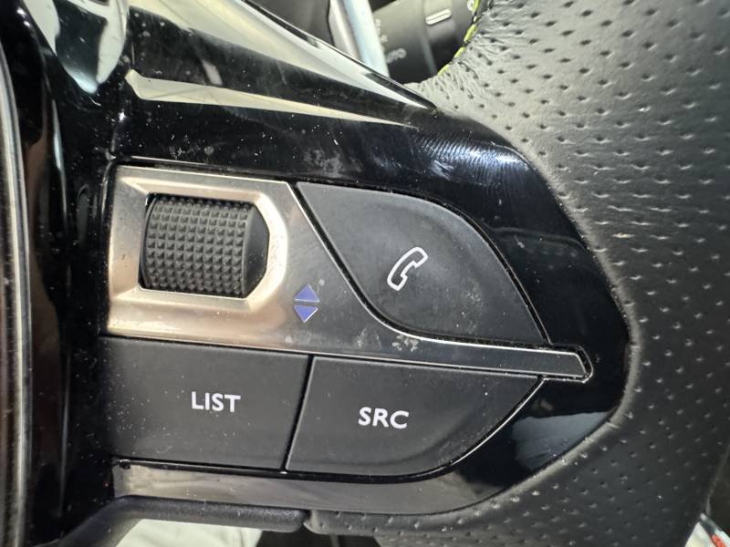 Peugeot 2008 - Photo 23