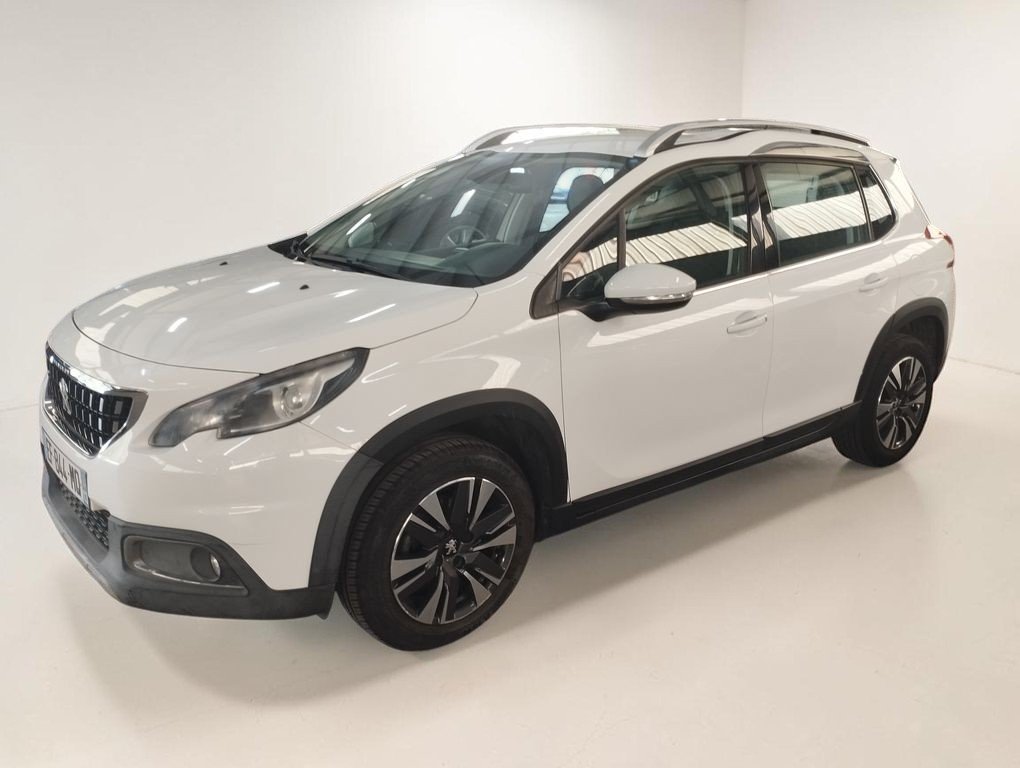 Peugeot 2008 - Photo 6