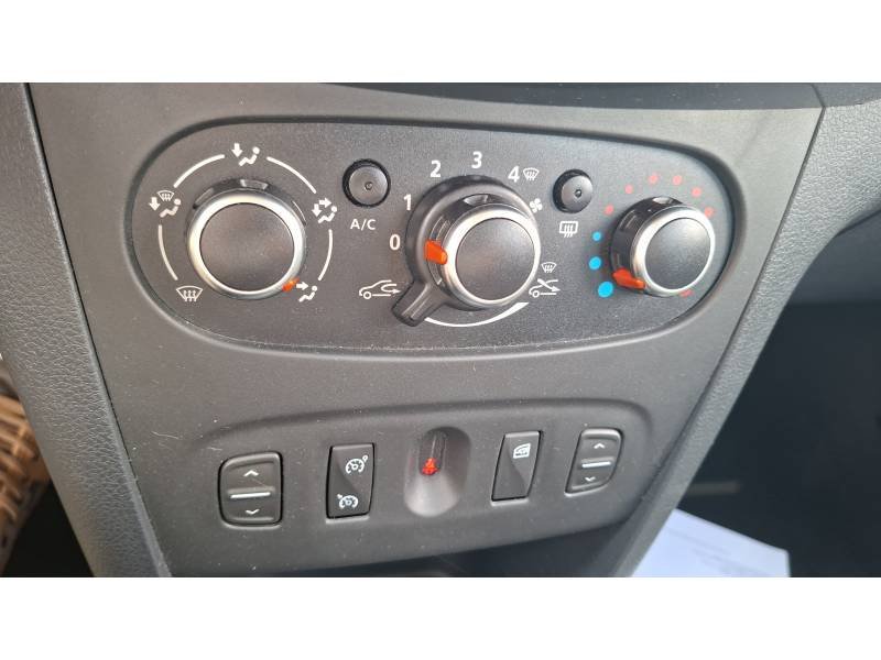 Dacia Sandero - Photo 32