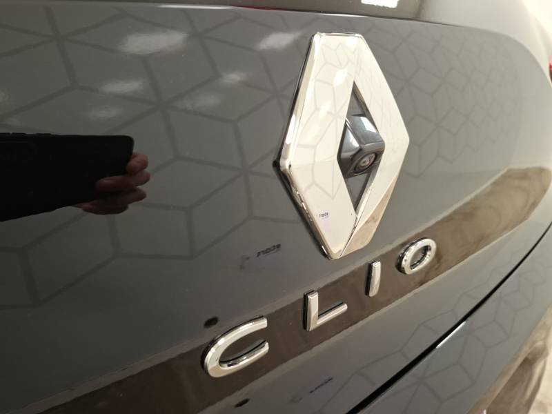 Renault Clio - Photo 27