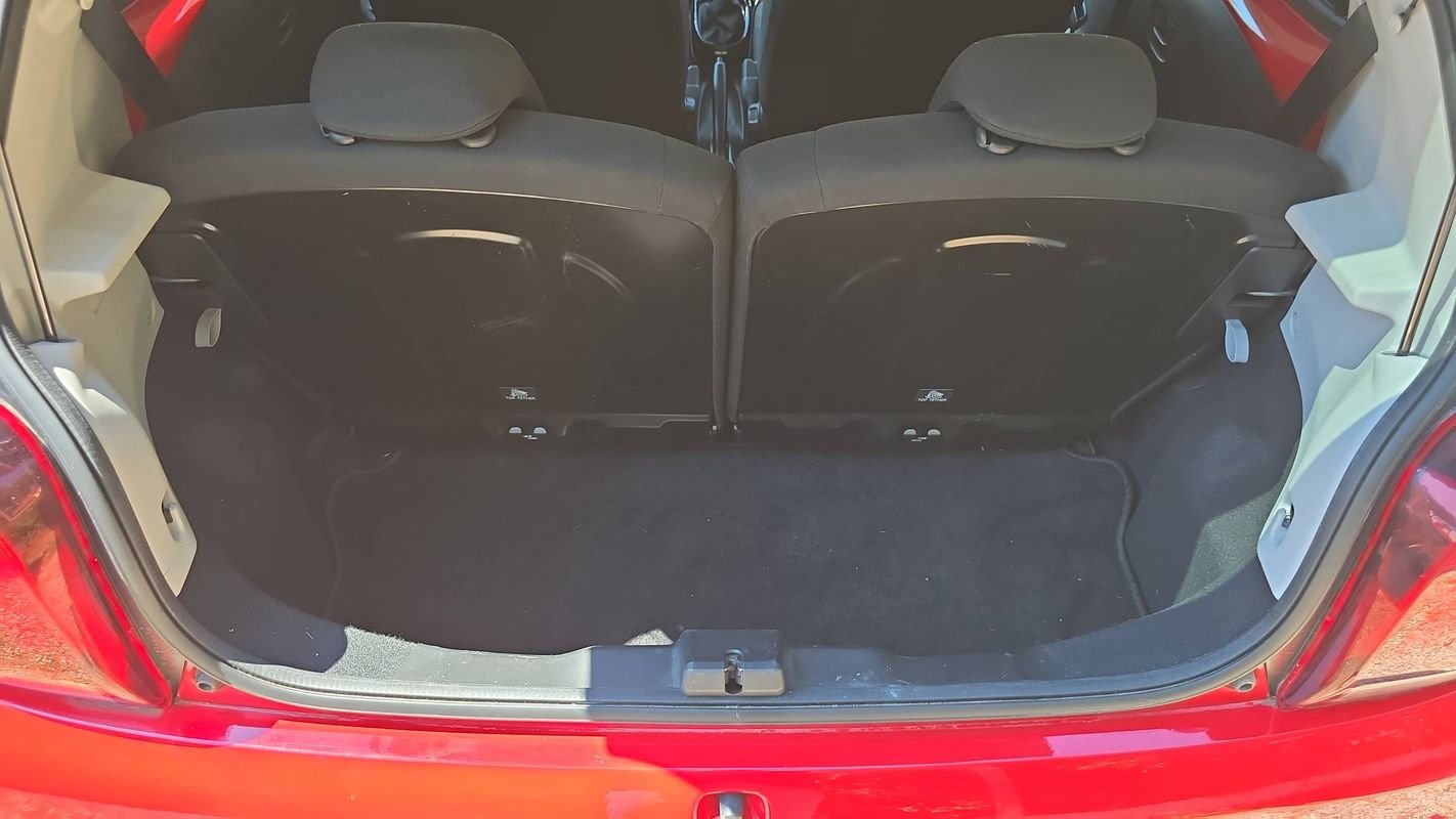 Peugeot 108 - Photo 14