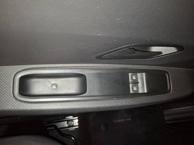 Dacia Sandero - Photo 21