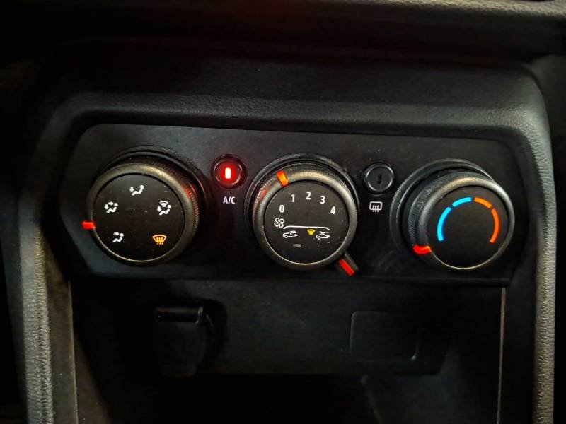 Dacia Sandero - Photo 24