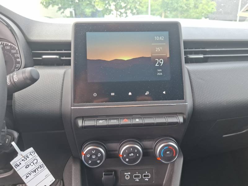 Renault Clio - Photo 30