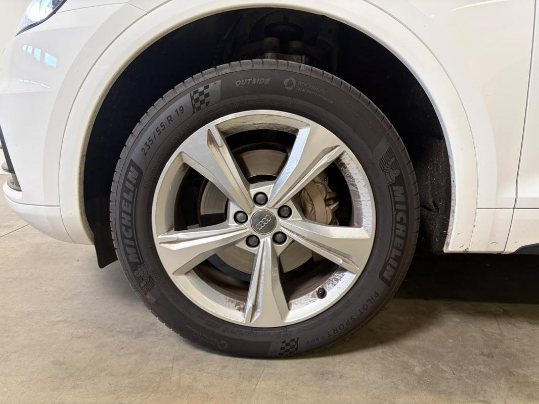 Audi Q5 - Photo 26