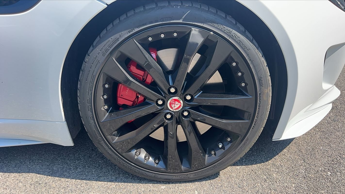 Jaguar F-Type - Photo 17