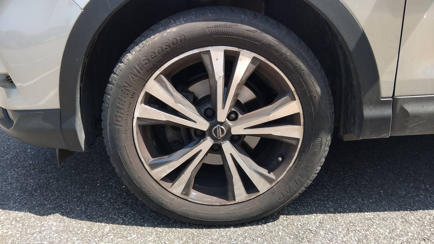 Nissan Qashqai - Photo 18