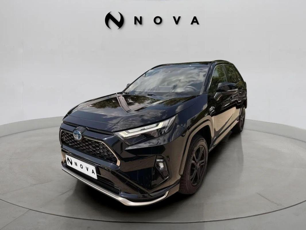 Toyota RAV4 - Photo 1
