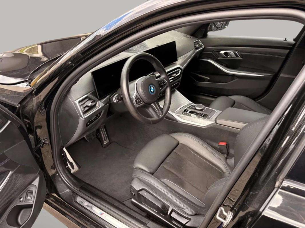 BMW 320 - Photo 10
