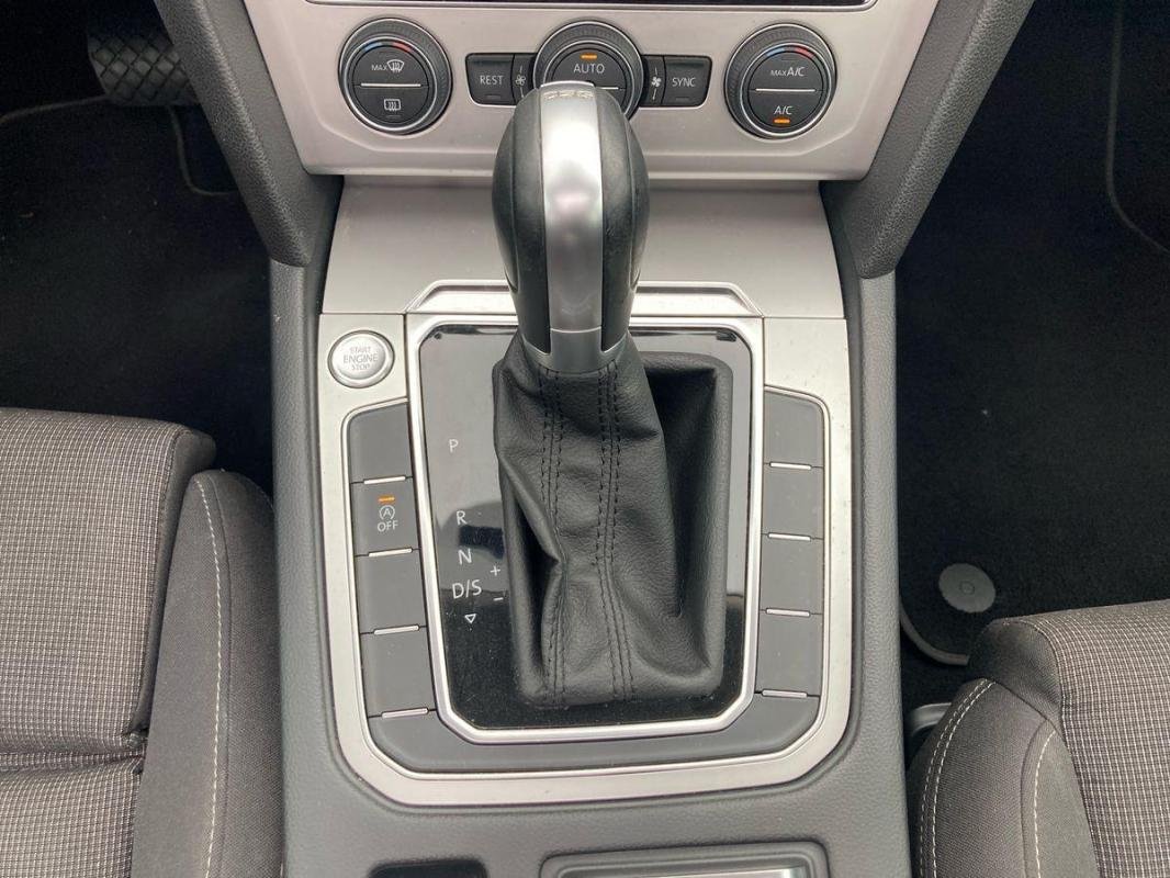 Volkswagen Passat SW - Photo 11