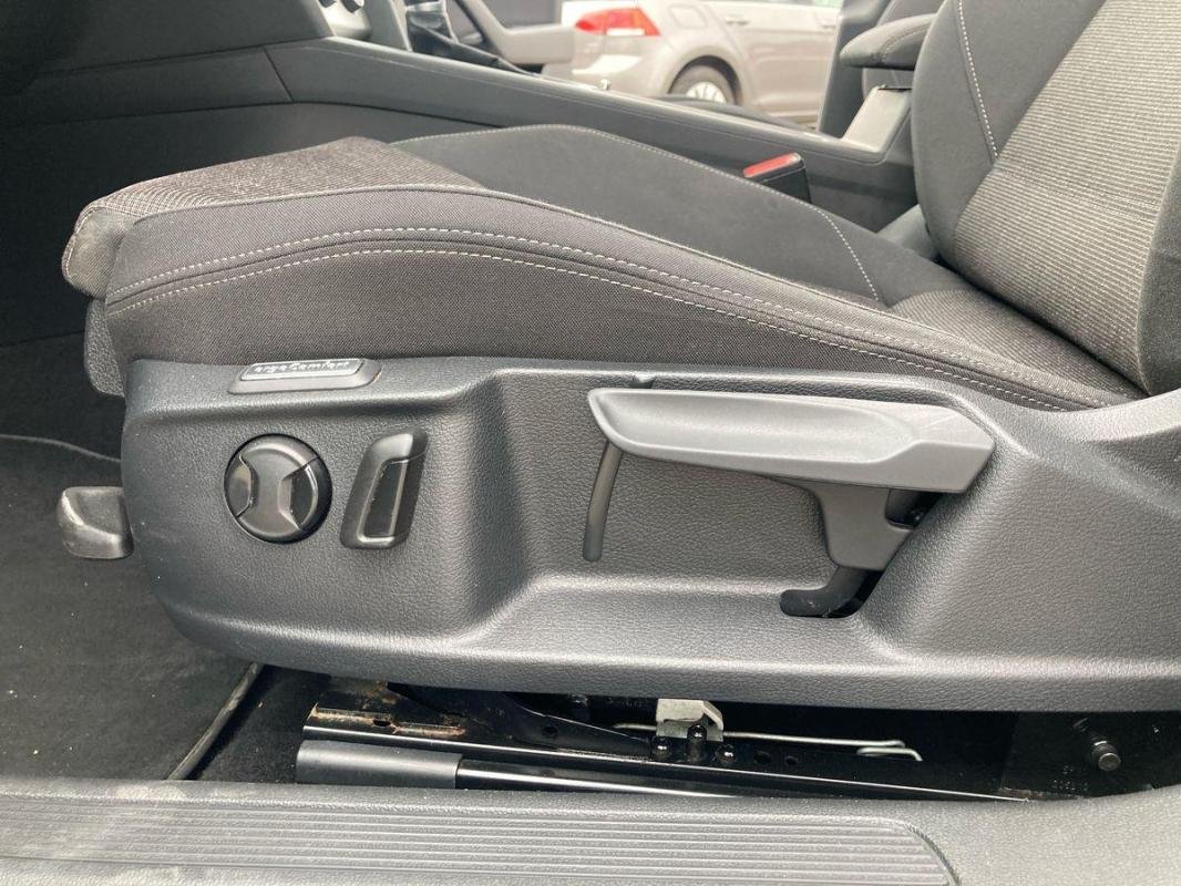 Volkswagen Passat SW - Photo 14