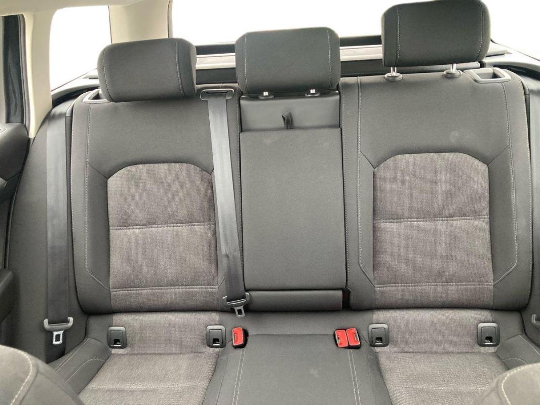 Volkswagen Passat SW - Photo 22