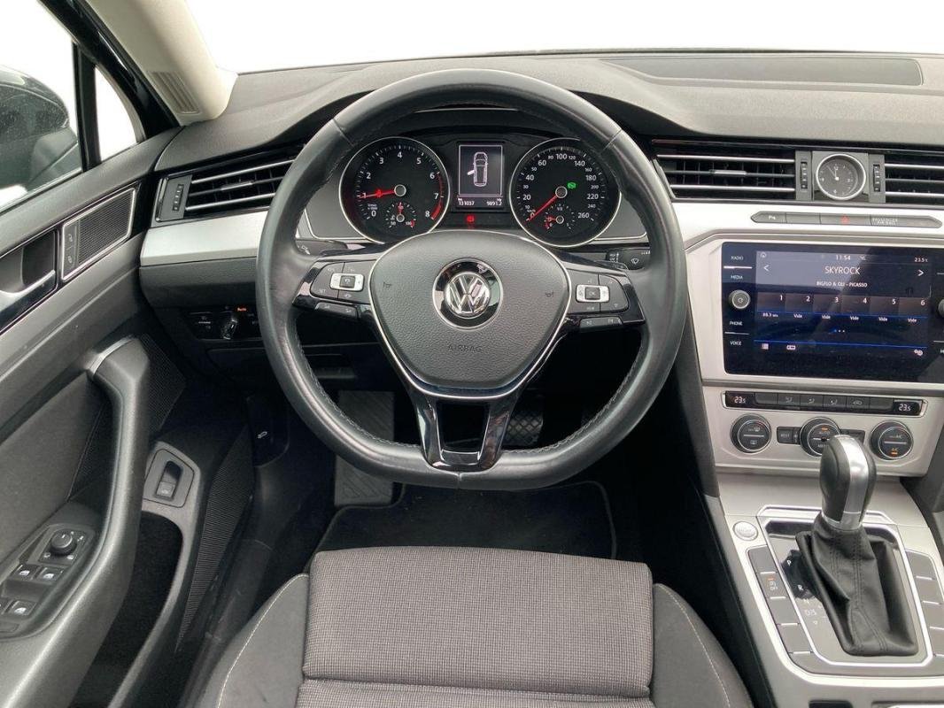 Volkswagen Passat SW - Photo 24