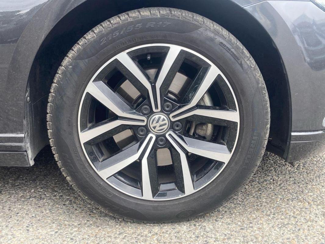 Volkswagen Passat SW - Photo 29