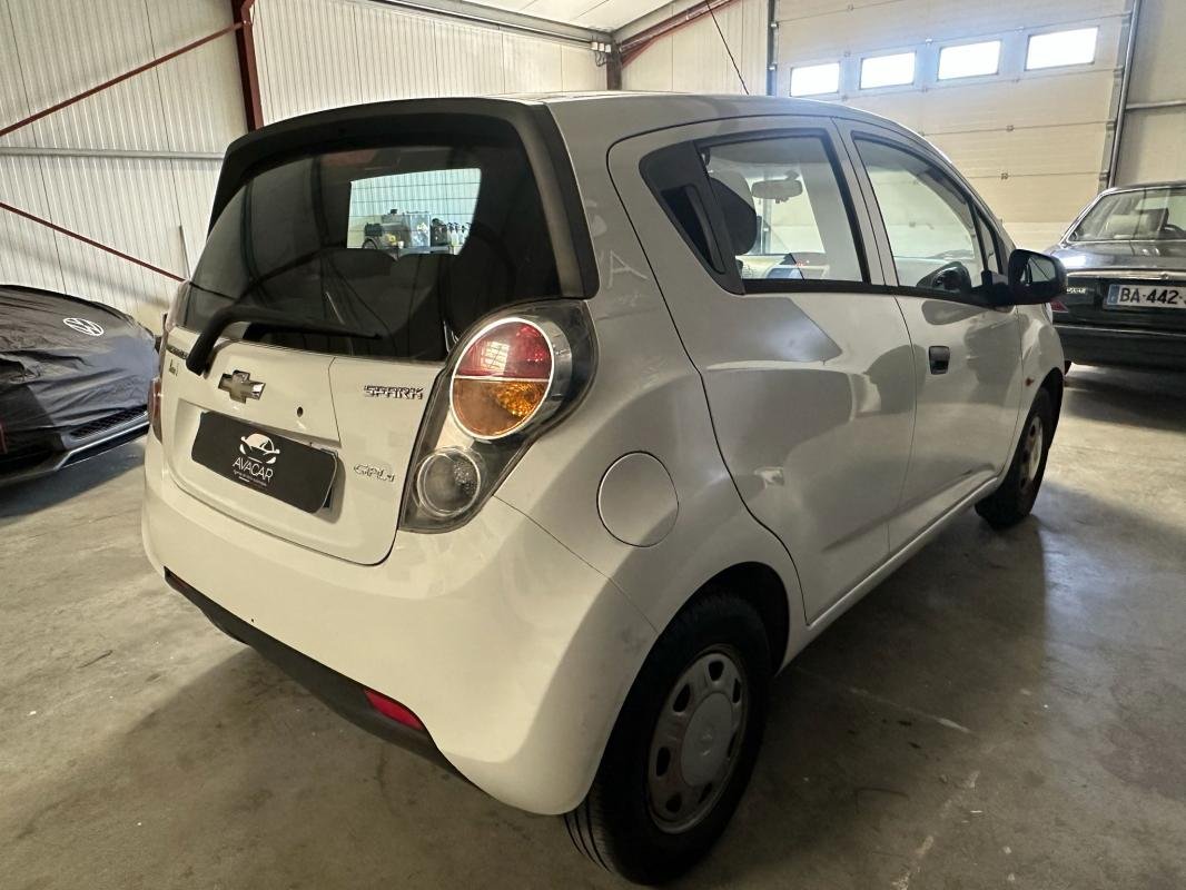 Chevrolet Spark - Photo 5