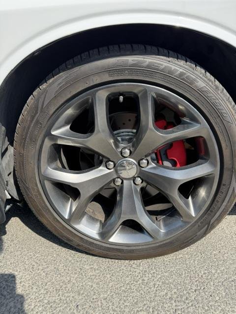 Dodge Challenger - Photo 16